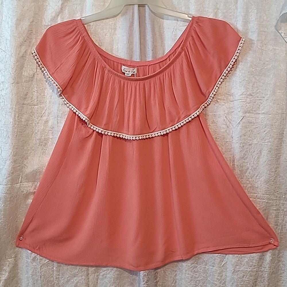 NWOT EMI AND JOE BLOUSE